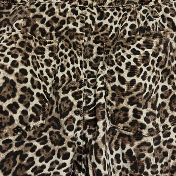Women’s GAP Animal Print Trousers - Picture 3 of 4